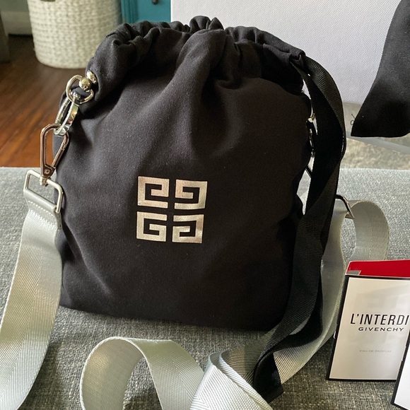 Givenchy Cosmetic Drawstring Pouch - Picture 1 of 15